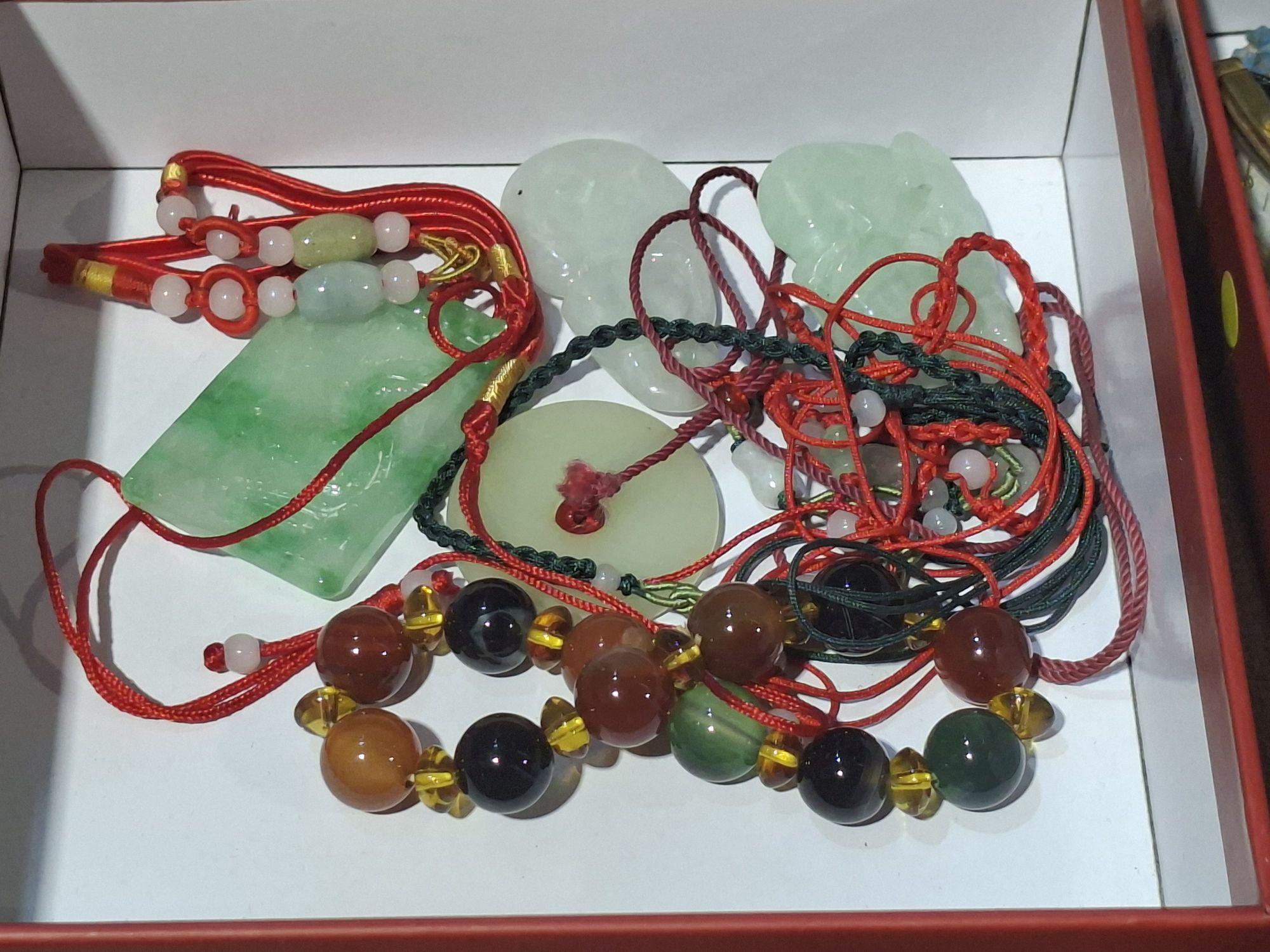 Chinese Glass And Stone Jewellery