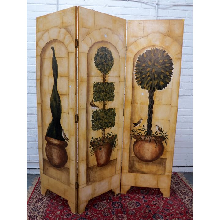 THREE-PANEL SCREEN