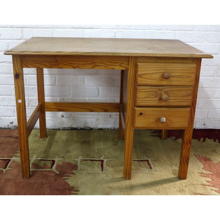 PINE DESK