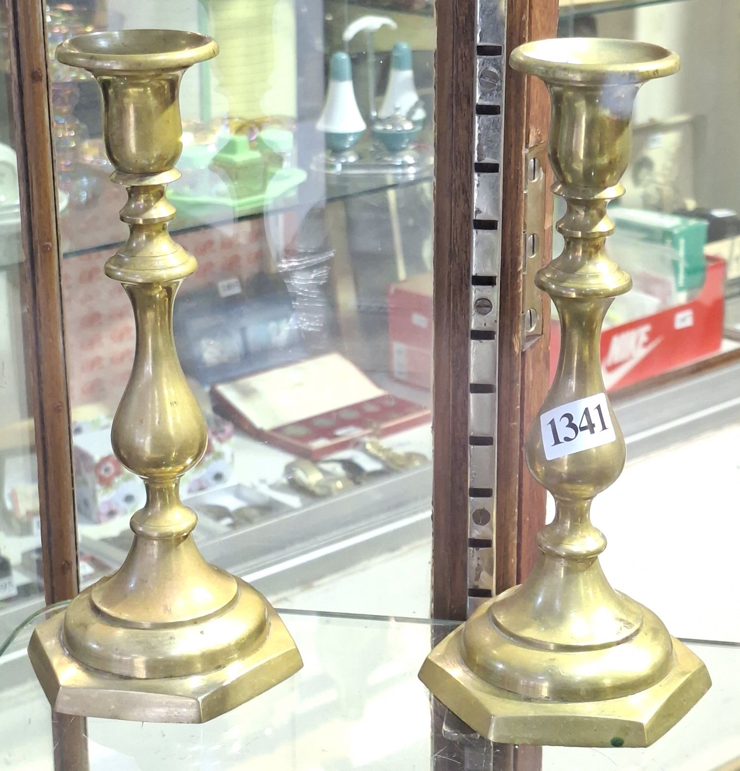1341 · PAIR OF BRASS CANDLESTICKS