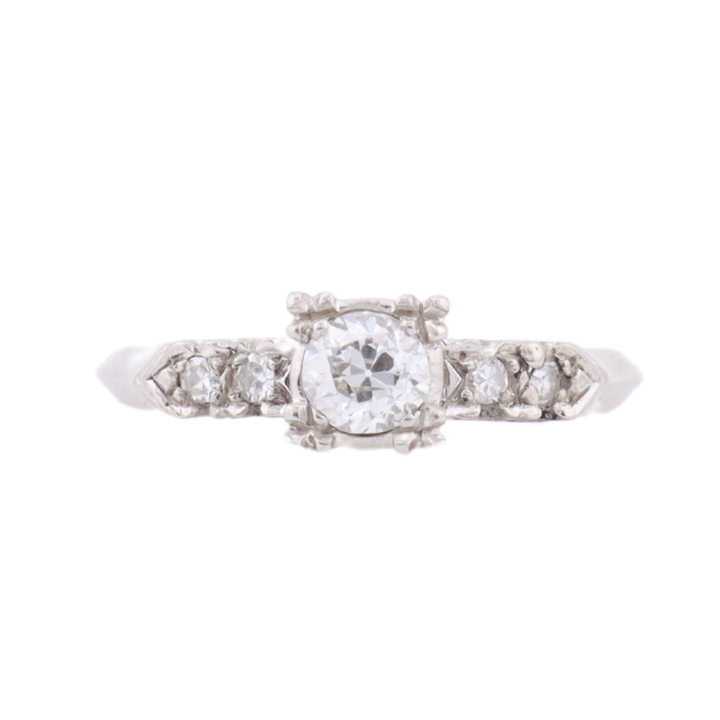 Anillo con diamantes