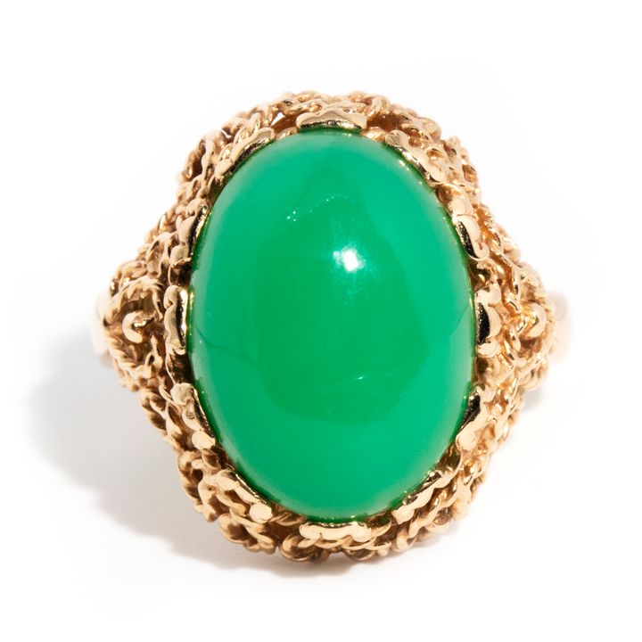 Chrysoprase Ring in 10 Carat Gold 1980