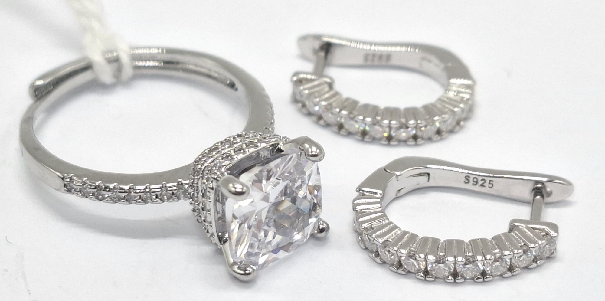 1125 · 925 SILVER EARRINGS AND RING