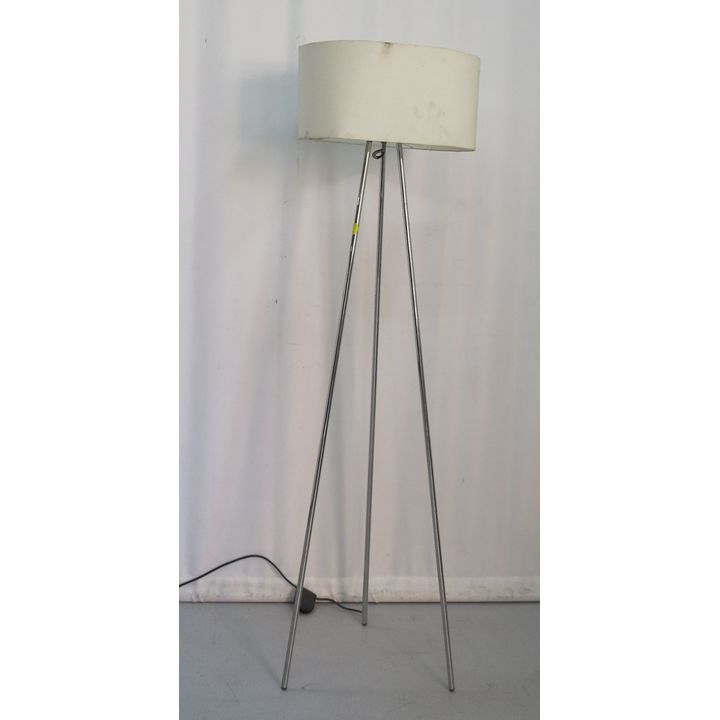 TRIPOD STANDARD LAMP