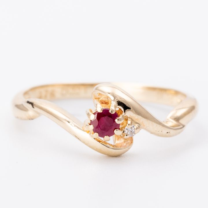 Ruby & Diamond Crossover Ring 9ct Gold