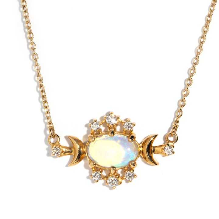 9 Carat Yellow Gold Crystal Opal and Diamond Necklet,