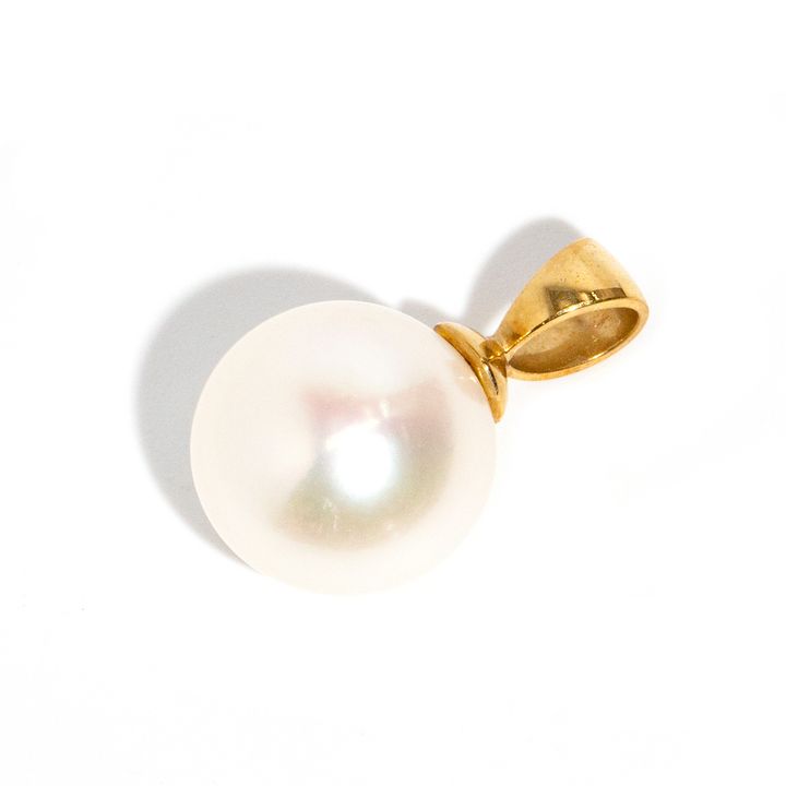 9 Carat Gold Freshwater Pearl Pendant