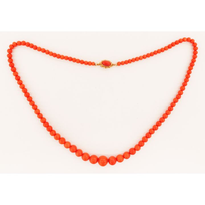 Lady's 18k Red Coral Necklace 20''