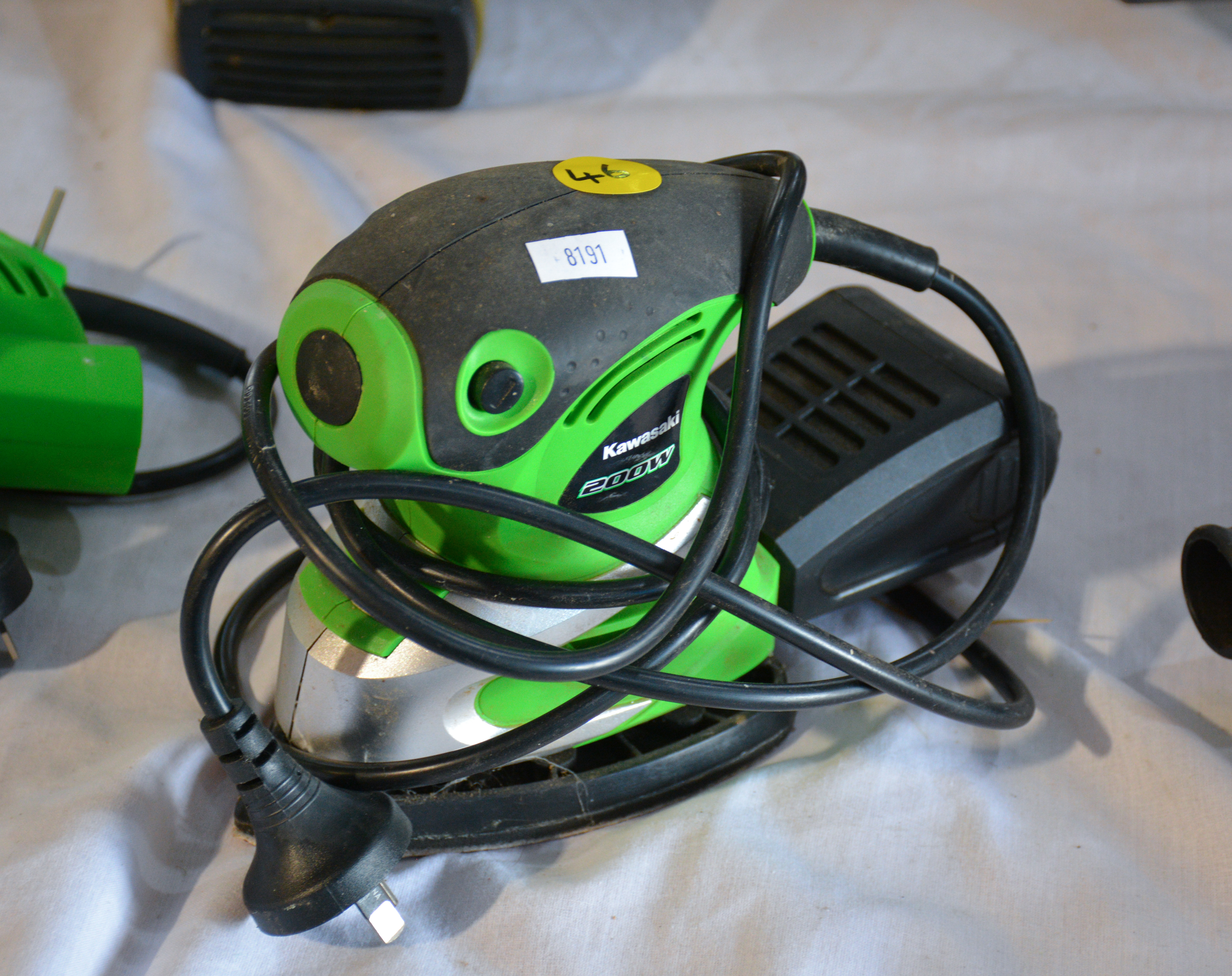 Kawasaki 200W Palm Sander (as new) — sold at auction in New Zealand for $50