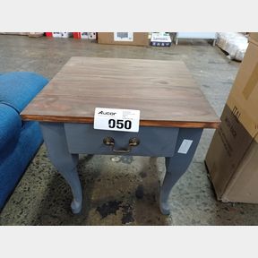 GC AMOS BEDSIDE/SIDE TABLE/PEDESTAL/NIGHTSTAND CRAFTED FROM PALLET WOOD