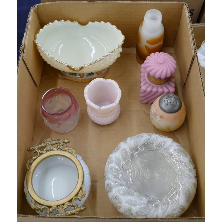 Box Glass Pink Frosted Perfume Etc.