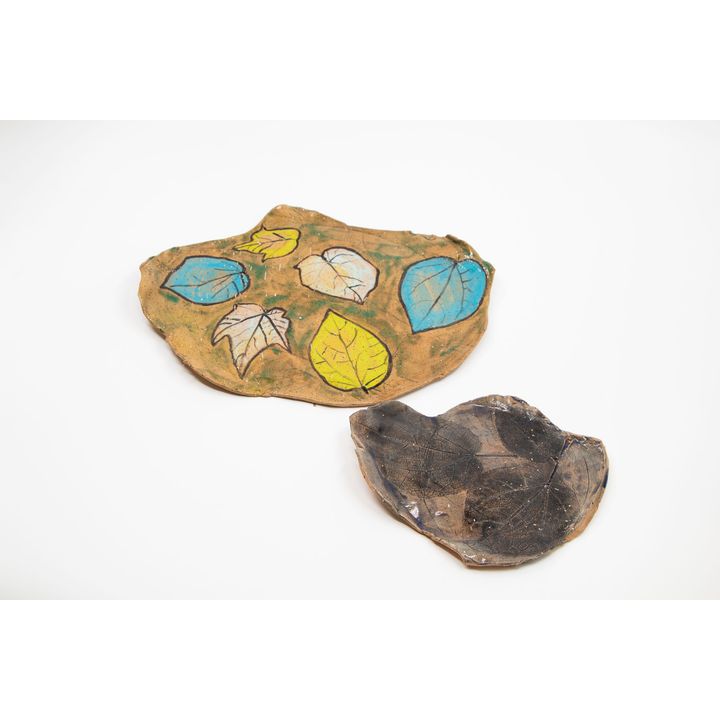 Unknown maker - Set of two glazed earthenware dishes
