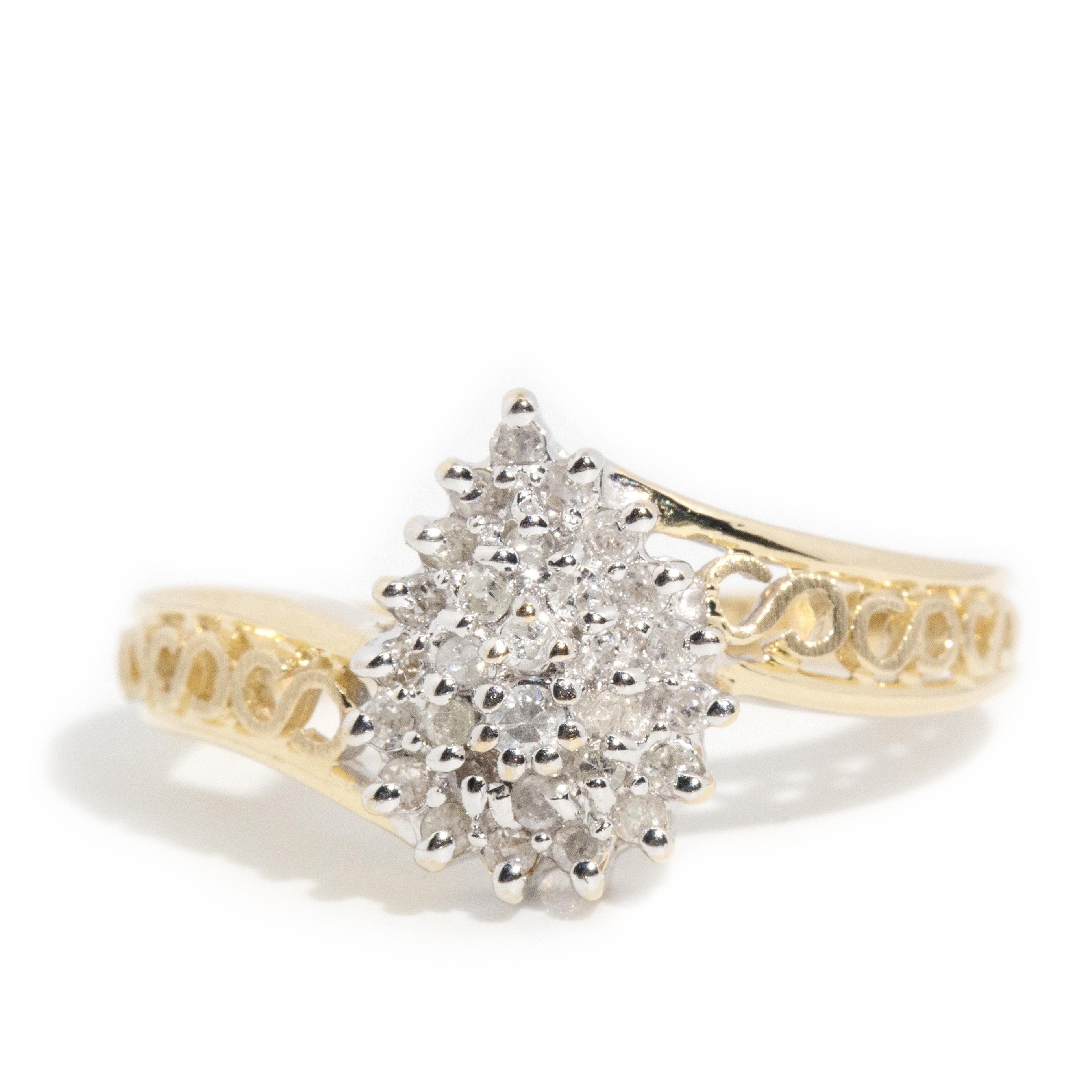 174 · Pear Shape Diamond Cluster Ring 9 Carat Gold,
