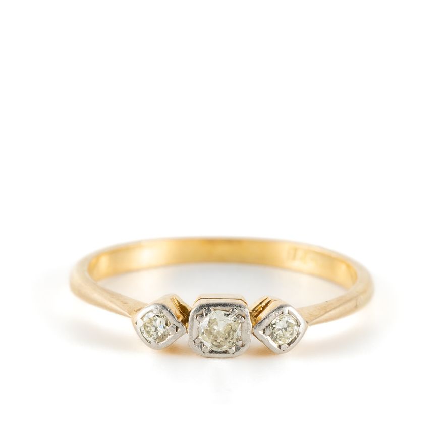 Vintage Old Cut Three Stone Diamond Ring 18ct