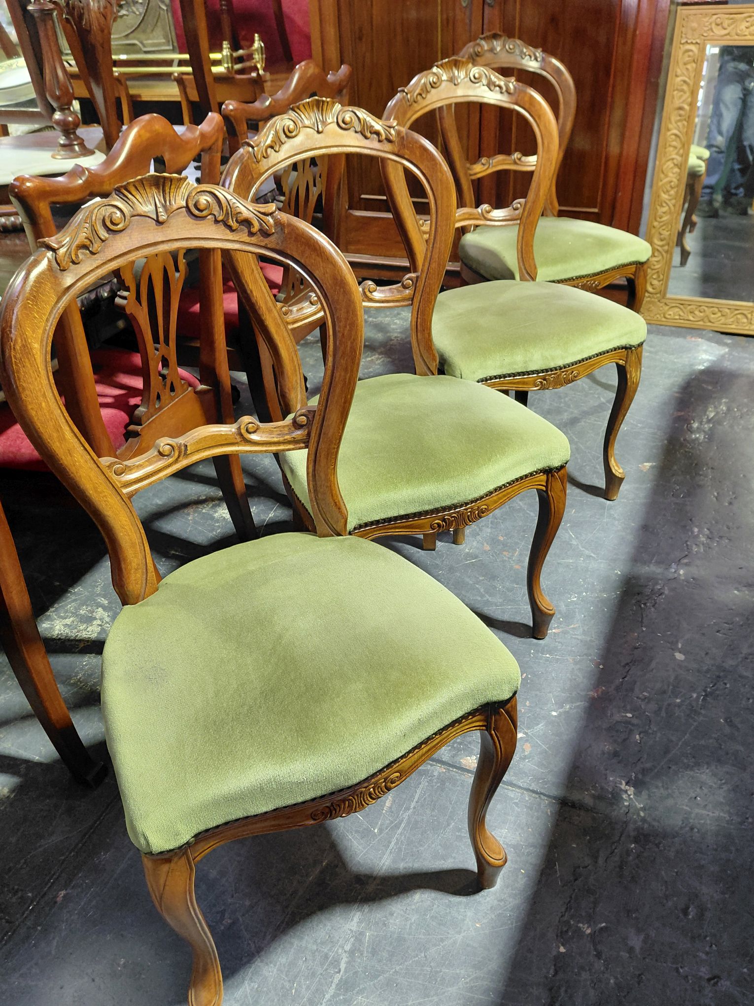 299 · DINING CHAIRS