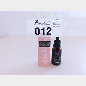 6% NIACINAMIDE (VITAMIN B3) SERUM IN 1% HYALURONIC ACID