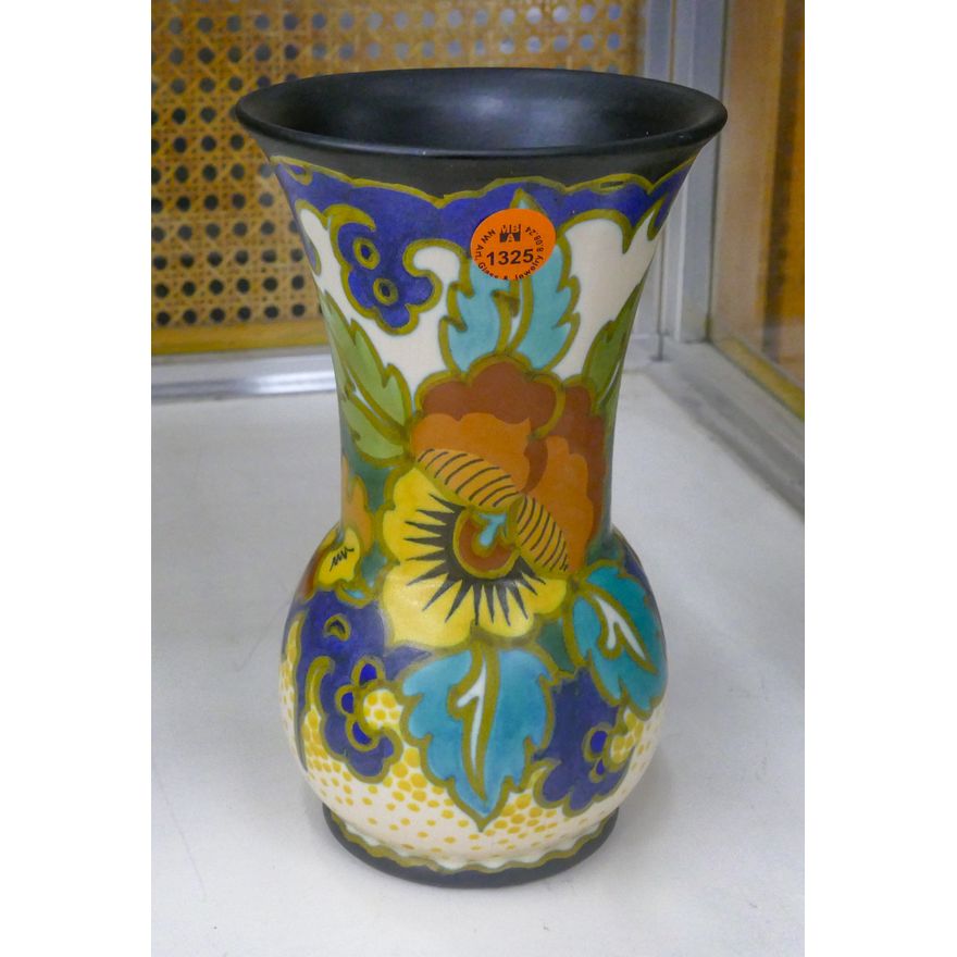 Gaola Gouda Holland Art Deco Pottery Vase 8''