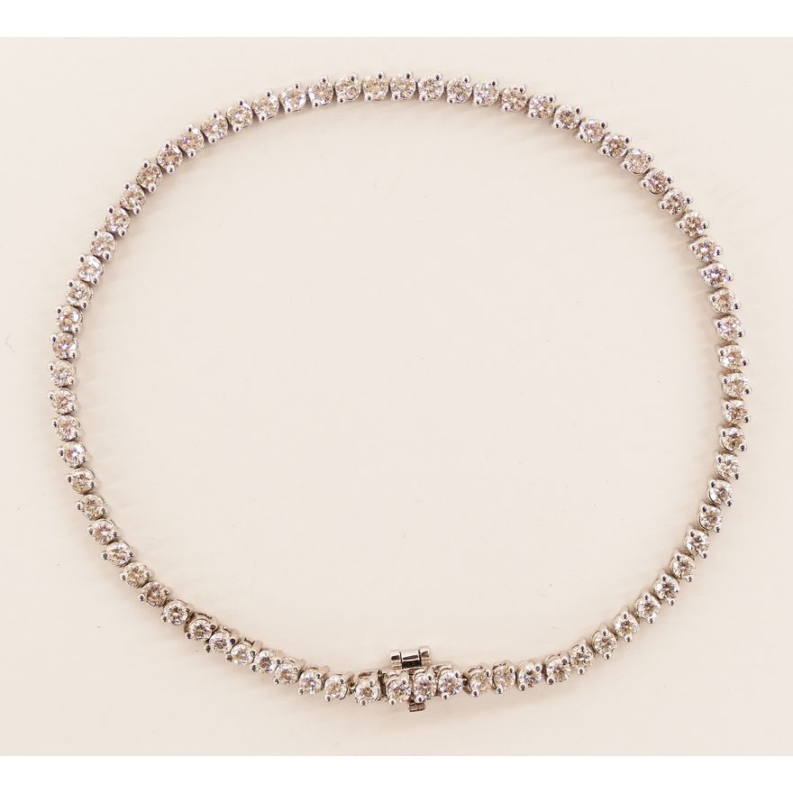 Lady's 2.42ctw Diamond 18k Tennis Bracelet