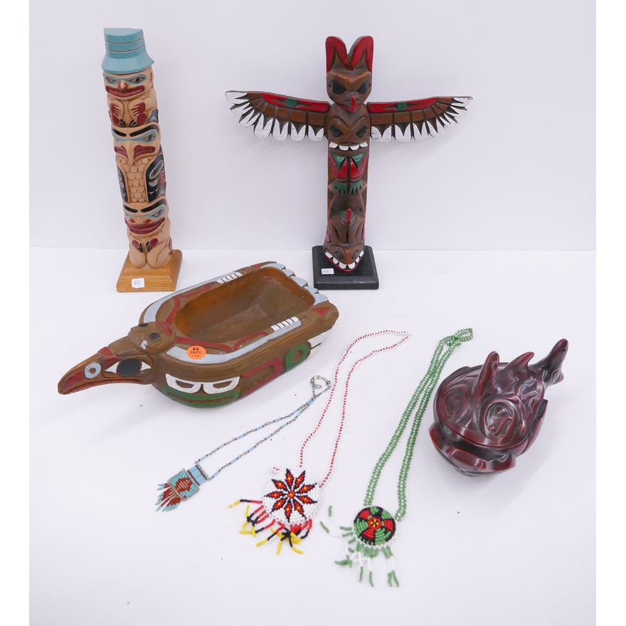 Box Totem Pole Models Etc- largest 13''