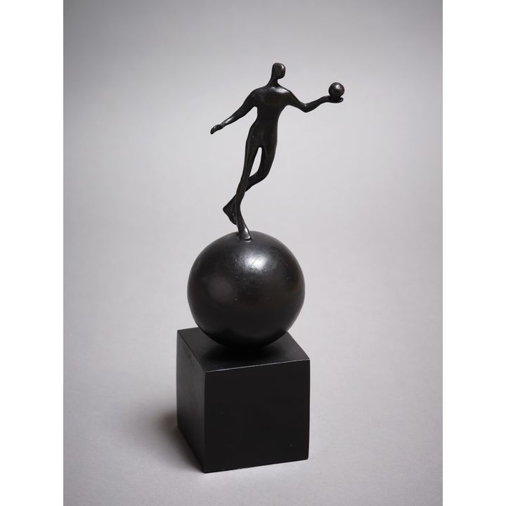 Vicky Savage 'Holding the Balance'