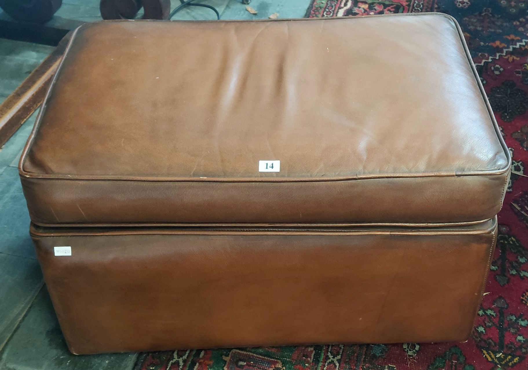 14 · SQUARE 'MORAN' OTTOMAN