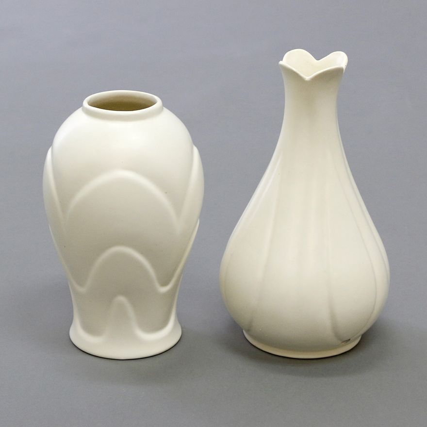 Crown Lynn Potteries, Two white vases