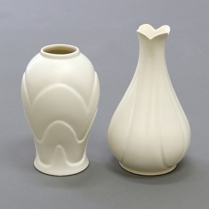 Crown Lynn Potteries, Two white vases