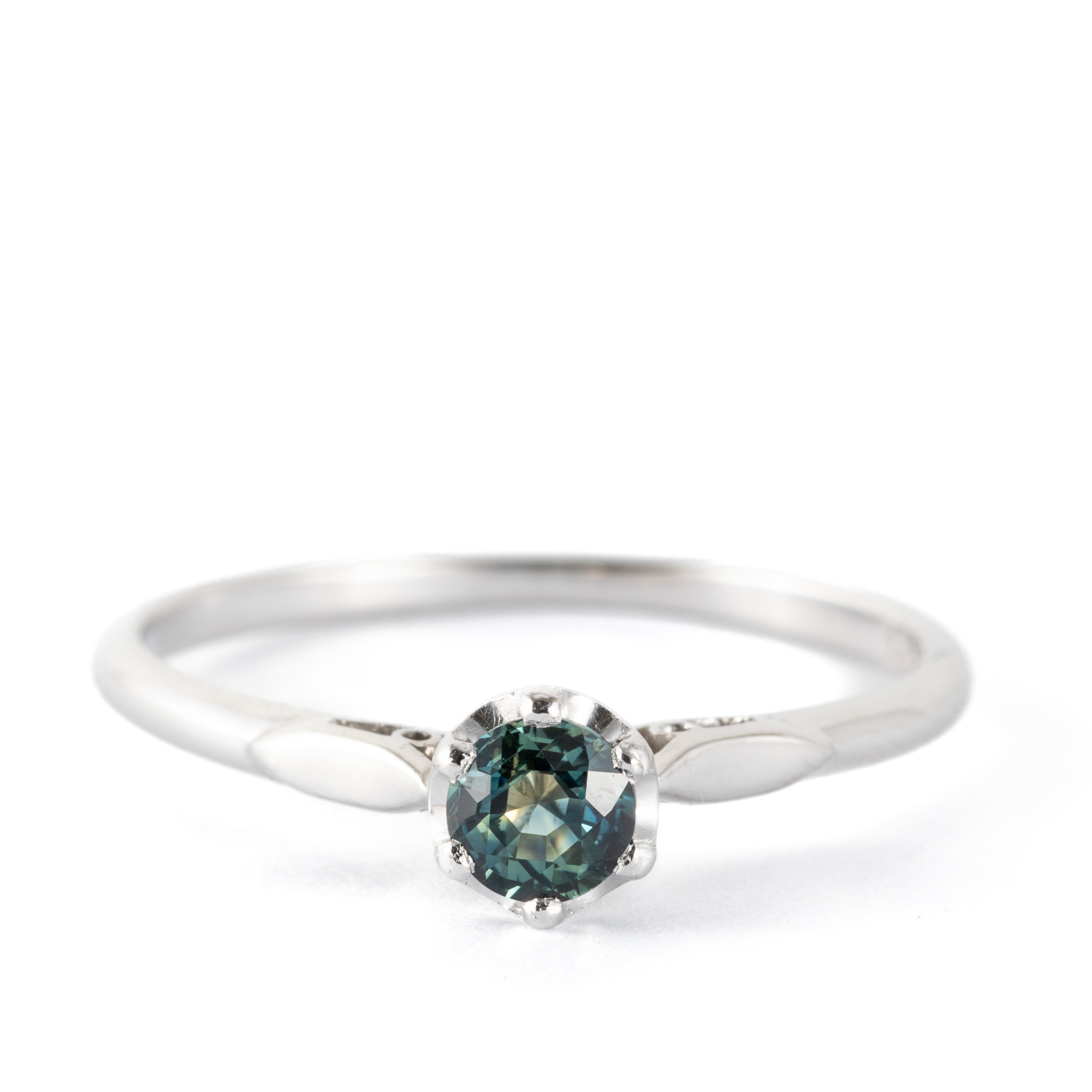 5 · 0.48 Carat Teal Sapphire Ring
