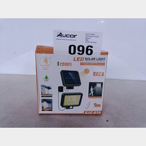 1200MAH SOLAR LIGHT WITH REMOTE SOLAR PANEL(FAULTY)
