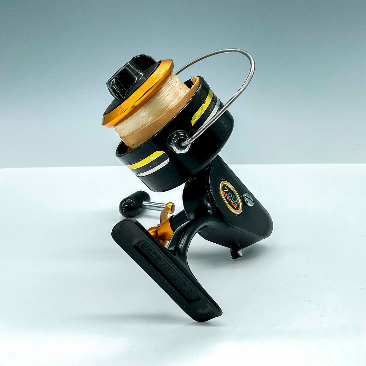Vintage Penn 710Z Spinning Reel | Lion and Unicorn
