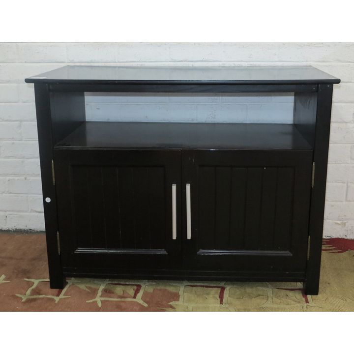 SIDEBOARD