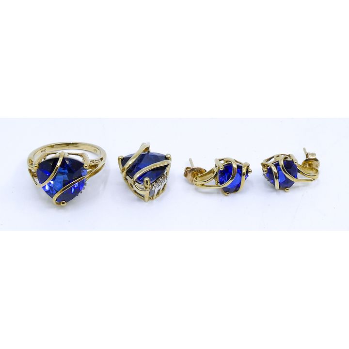 Ladies 10k Blue Synthetic Sapphire & Diamond Jewelry Suite.
