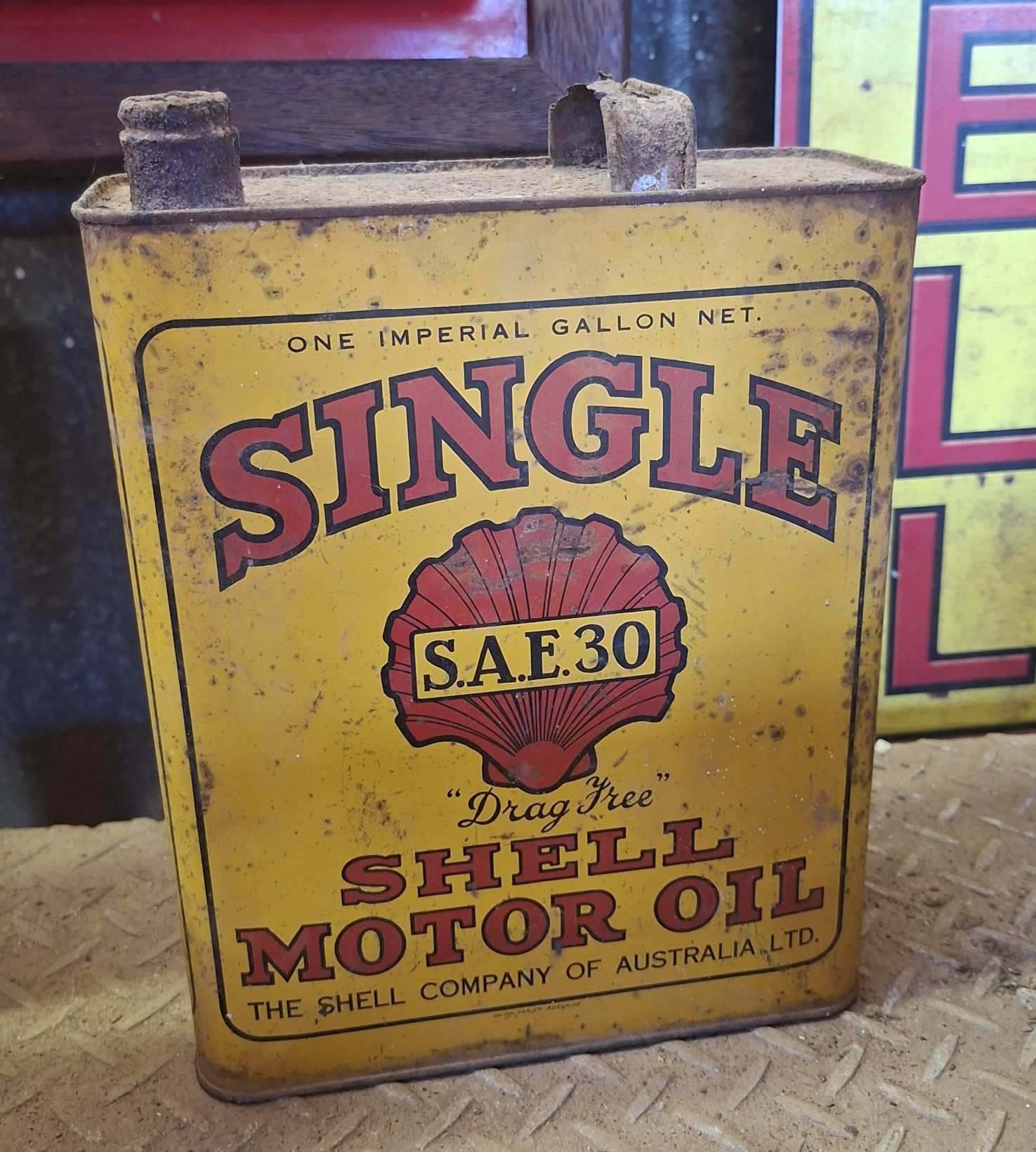 Shell Motor Oil Tin