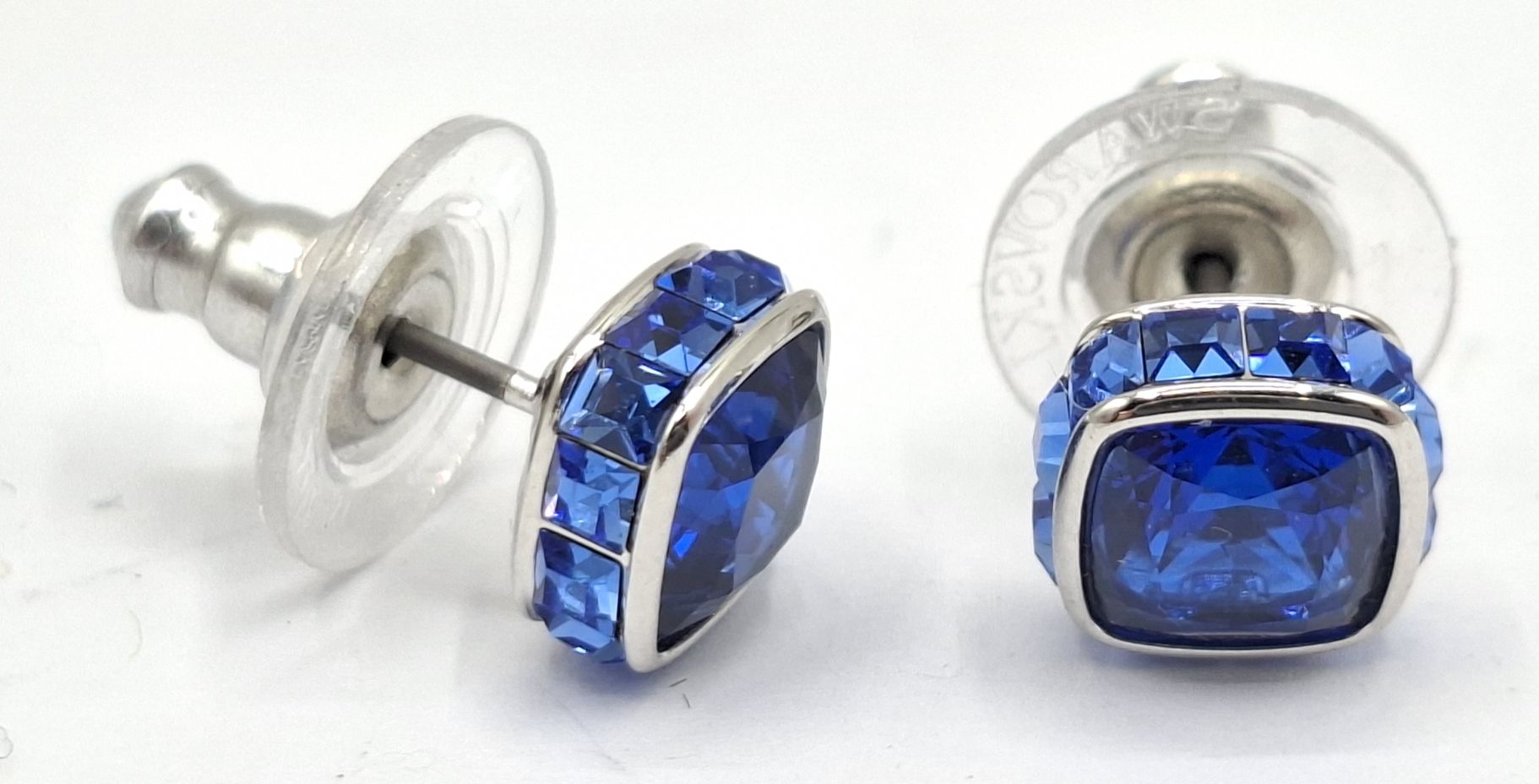1098 · SWAROVSKI EARRINGS