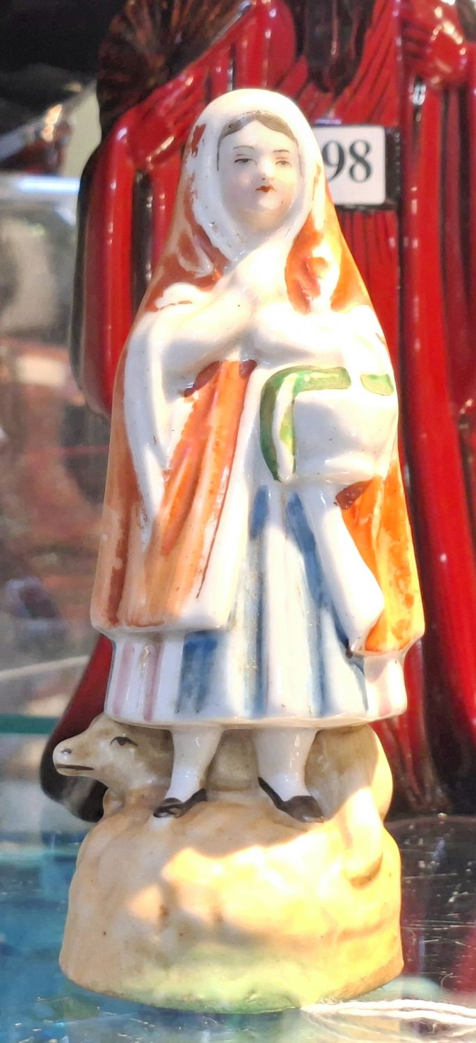 1199 · STAFFORDSHIRE FIGURINE