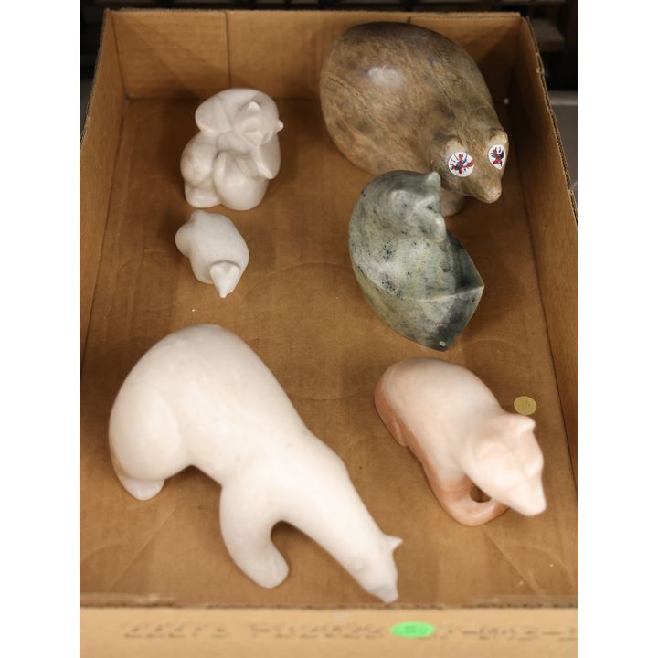 Box Cristopher Olivier Stone Bear Carvings