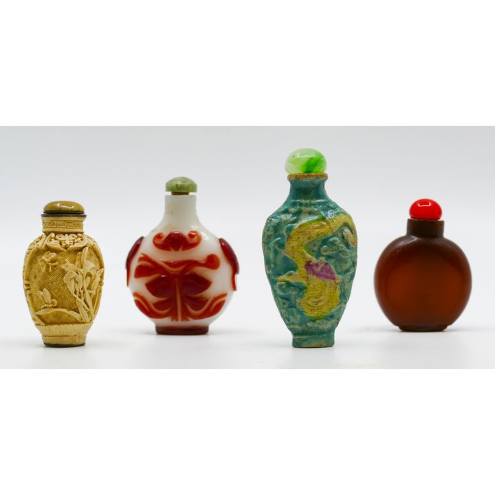 2 Boxes Old Chinese Snuff Bottles 2.25'' to 3.25'' - 4 pieces