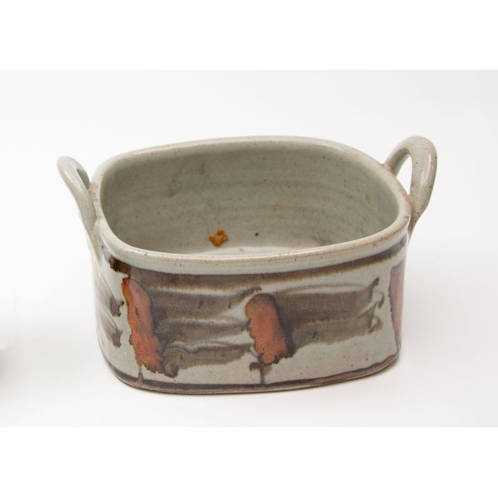 Merilyn Wiseman - Stoneware handled tray