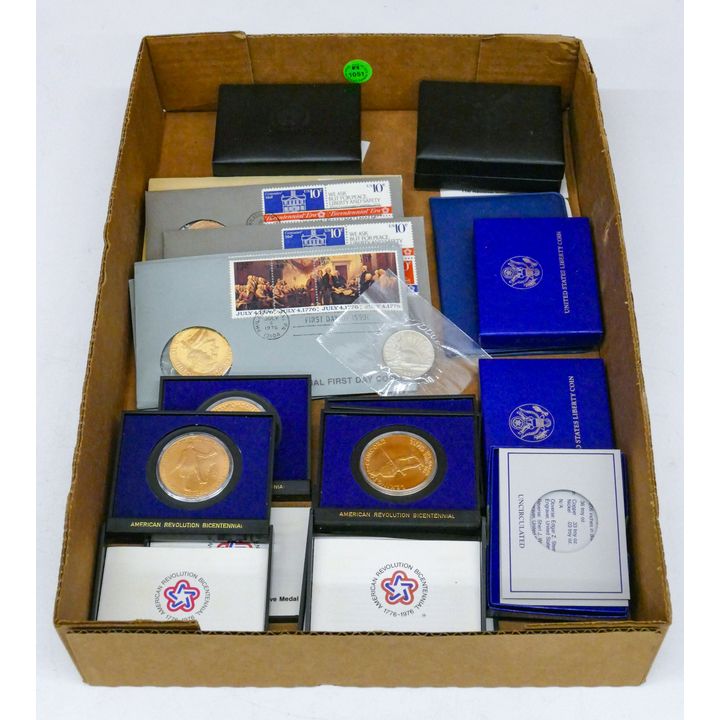 Box US Commemorative Medals in Boxes & Envelopes 18pc etc.