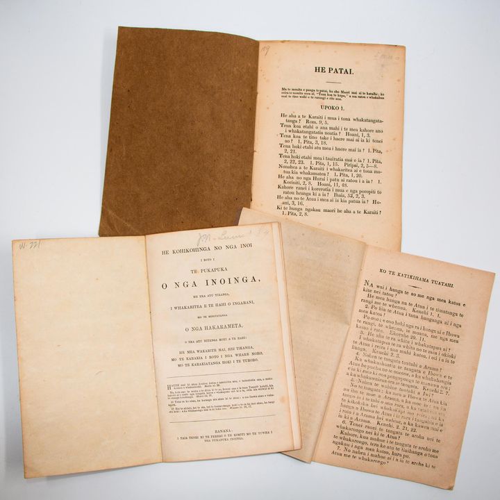 MĀORI PRINTINGS - PRAYERS & SCRIPTURE
