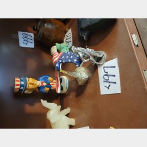 Patriotic Uncle Sam bobble head, Eagle and soldier