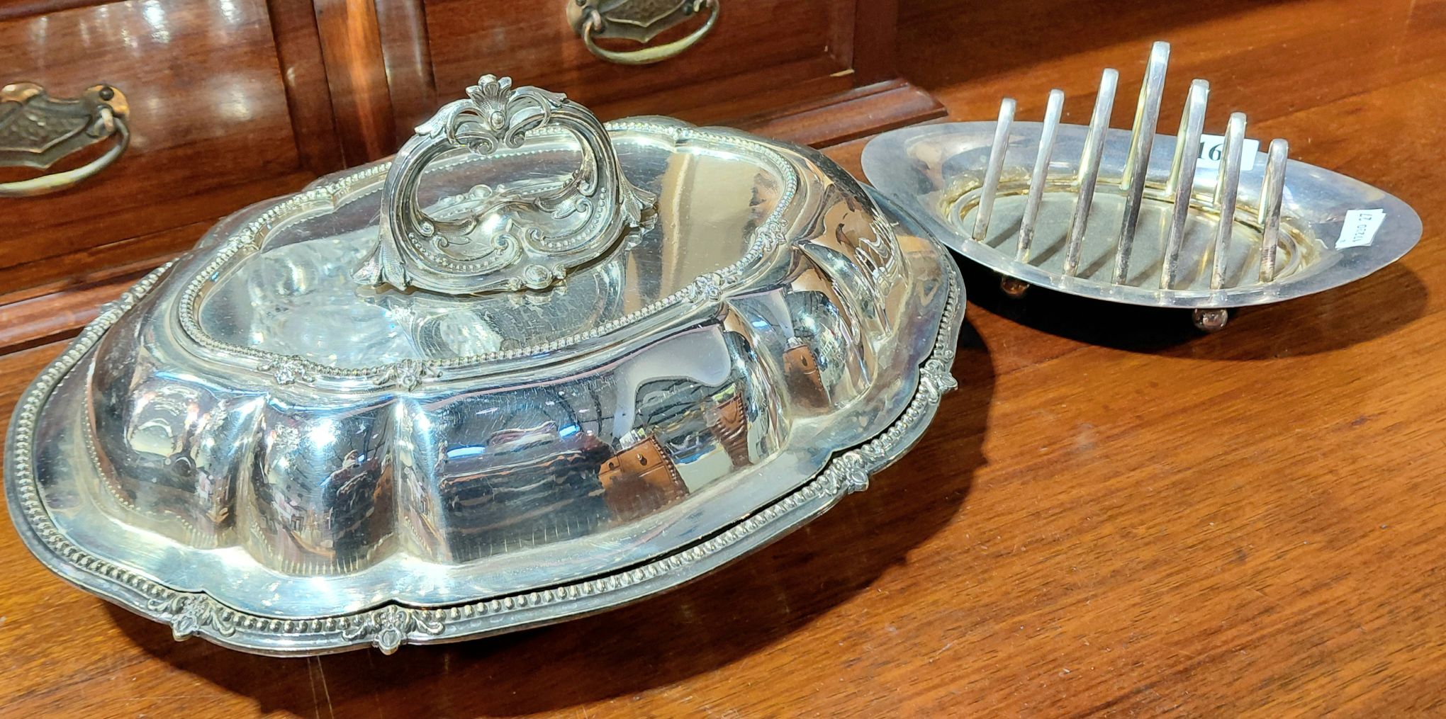 163 · WALKER AND HALL TUREEN WITH TOAST RACK