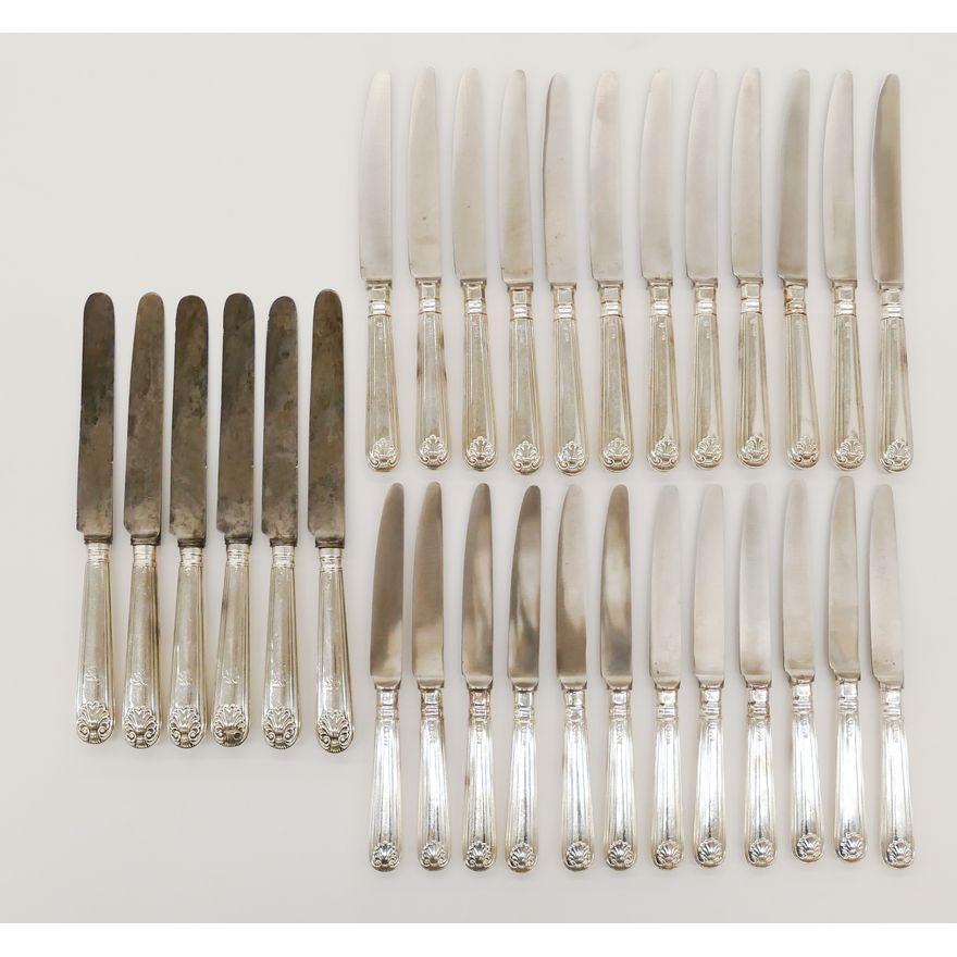 30pc English Shell & Thread Sterling Handle Knives