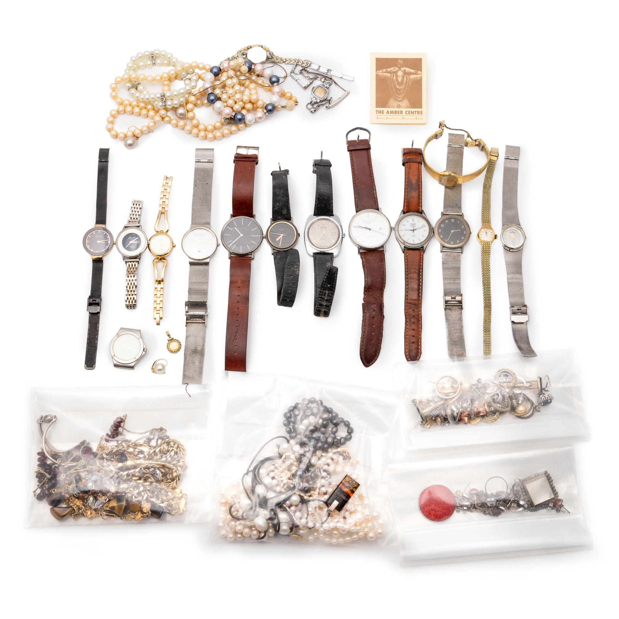A Collection of Jewellery & Watches,