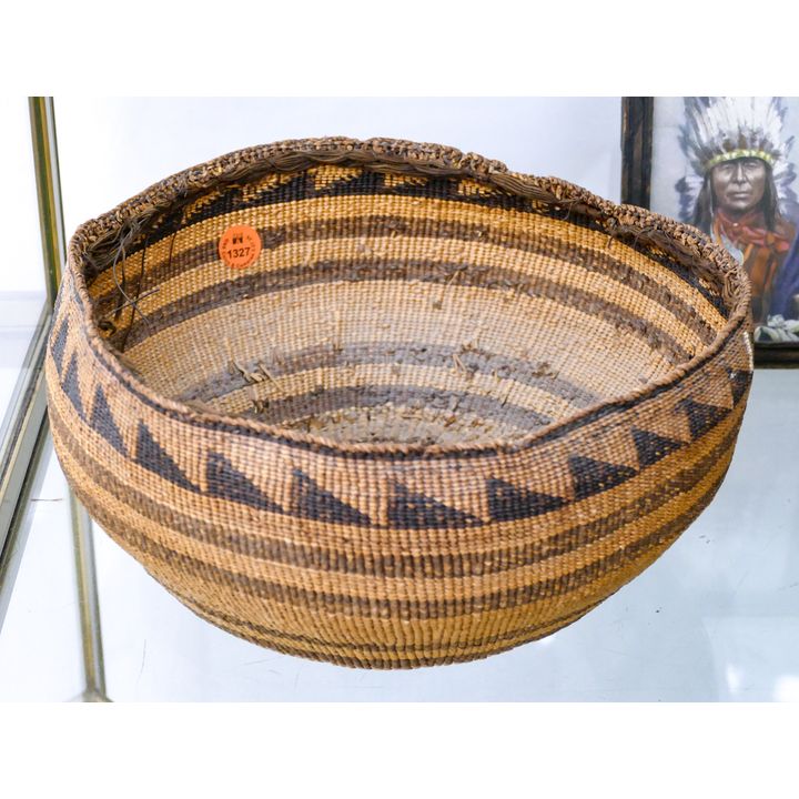Old Hupa or Yurok Large Indian Basket 10''