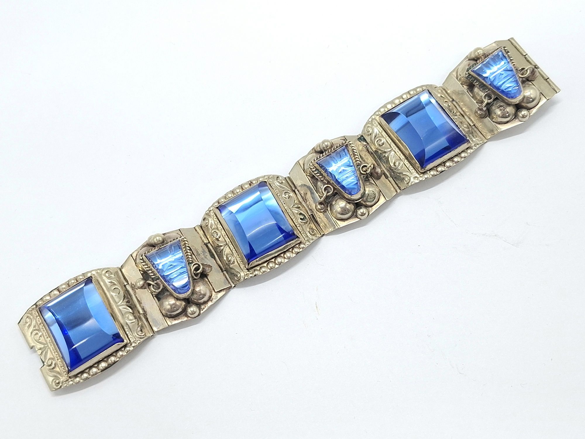 1018 · MEXICAN SILVER SECTIONAL BRACELET