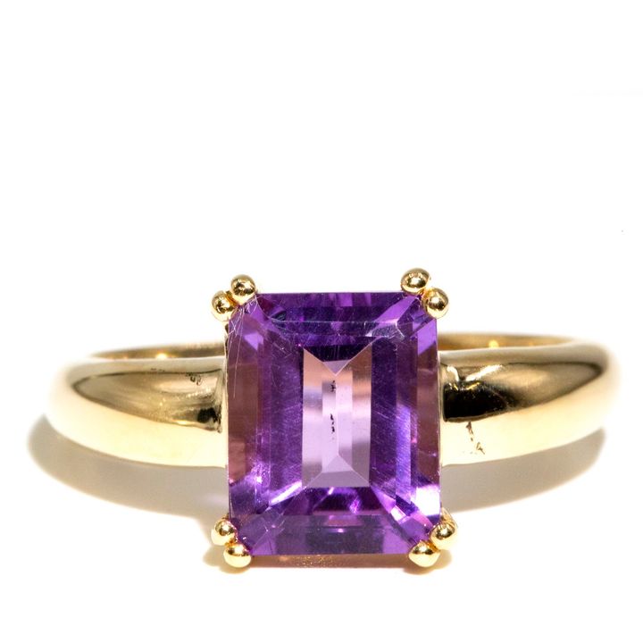 10 Carat Gold Amethyst Ring,