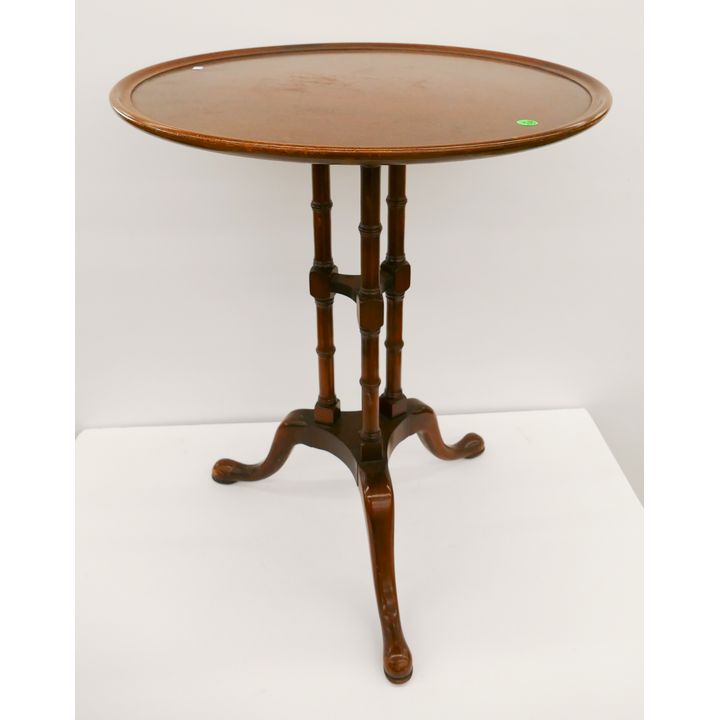 Vintage Kittinger Mahogany Round Pedestal Stand- 21'' diameter 26'' tall