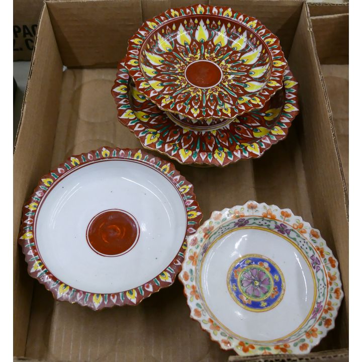 Box 4pc Thai Bencharong Pedestal Dishes