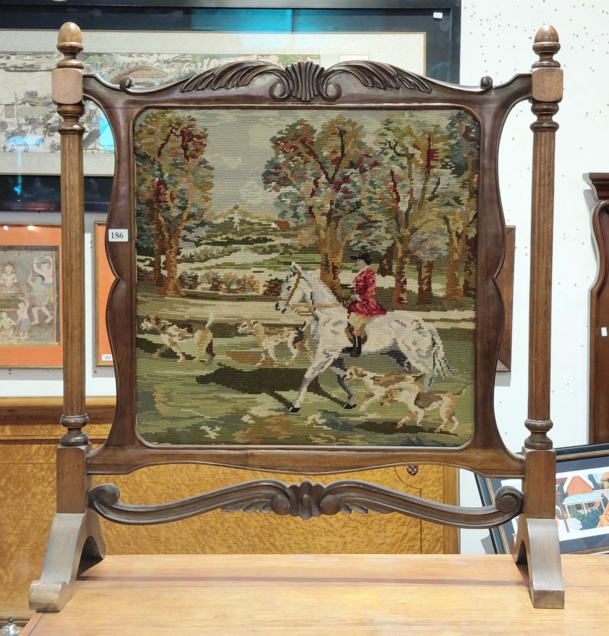 186 · TAPESTRY FIRESCREEN